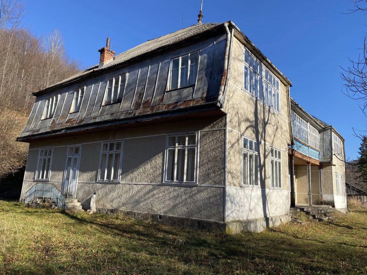 Будинок милосердя святої Варвари в Биткові